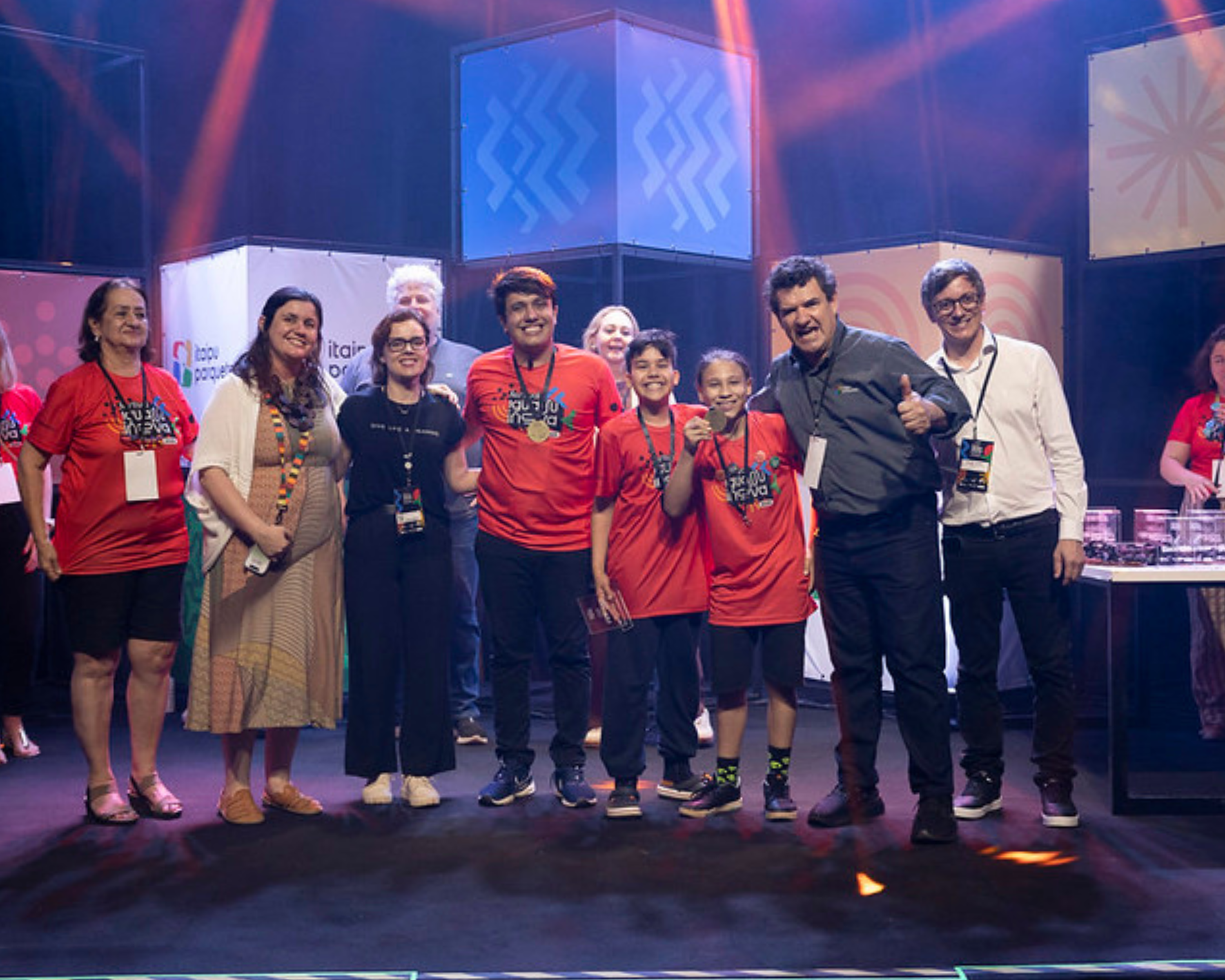 Equipe premiada na FIciências 2025